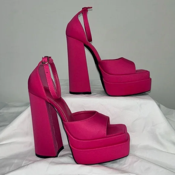 Public Desire Hot Pink Platform Barbie Inspired 70’s Retro Sexy Heel size UK 4 - Picture 7 of 12
